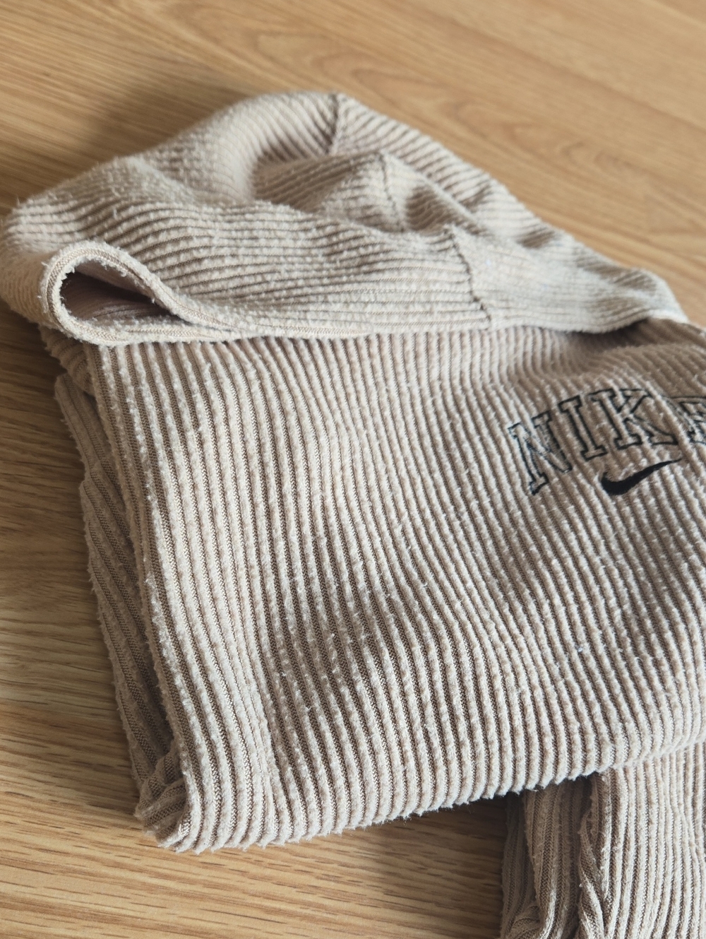 Nike Beige Fuzzy Corded Hoodie & Joggers Kids Set - Picture 11 of 11